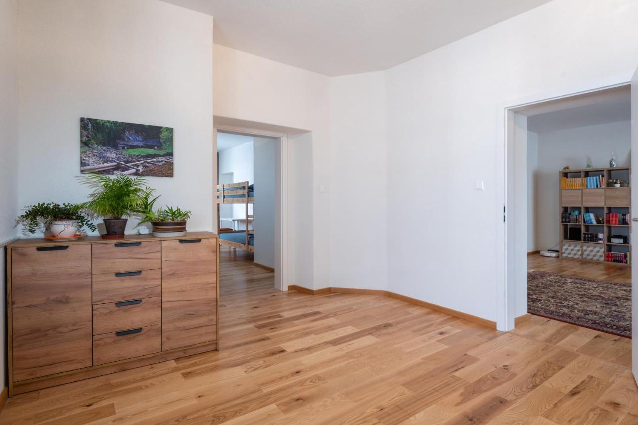 Apartman Lm Lipótszentmiklós Kültér fotó